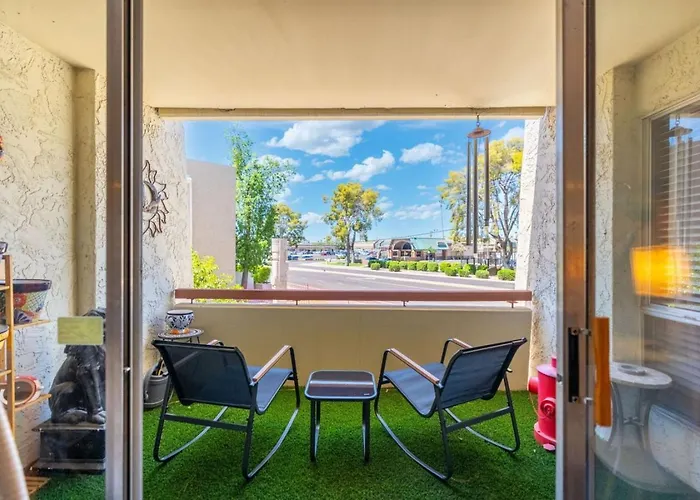 Dom wakacyjny 1br Prime Old Town With Amenities Scottsdale