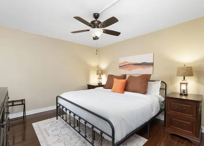 1br Prime Old Town With Amenities Сasa de vacaciones