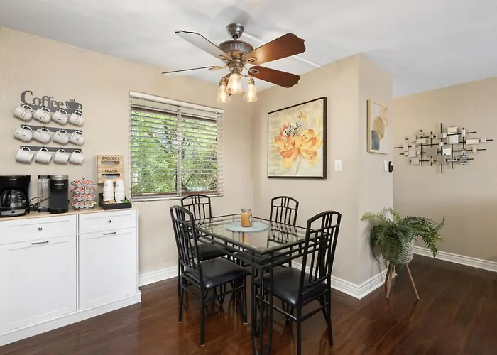 1br Prime Old Town With Amenities