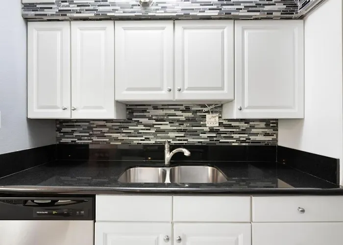 1br Prime Old Town With Amenities * Scottsdale