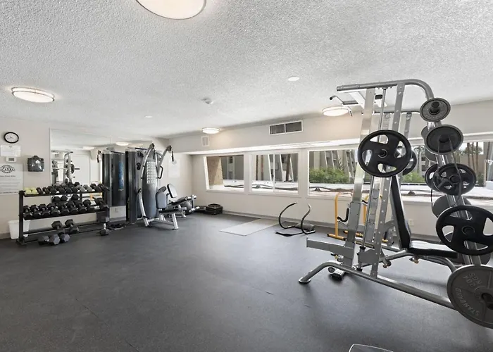1br Prime Old Town With Amenities